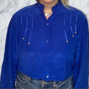 Vintage Women’s Blue Blouse
